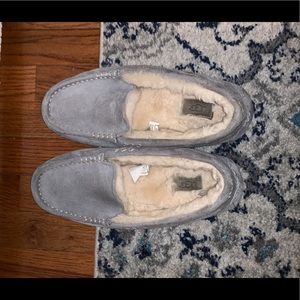 Ugg slippers